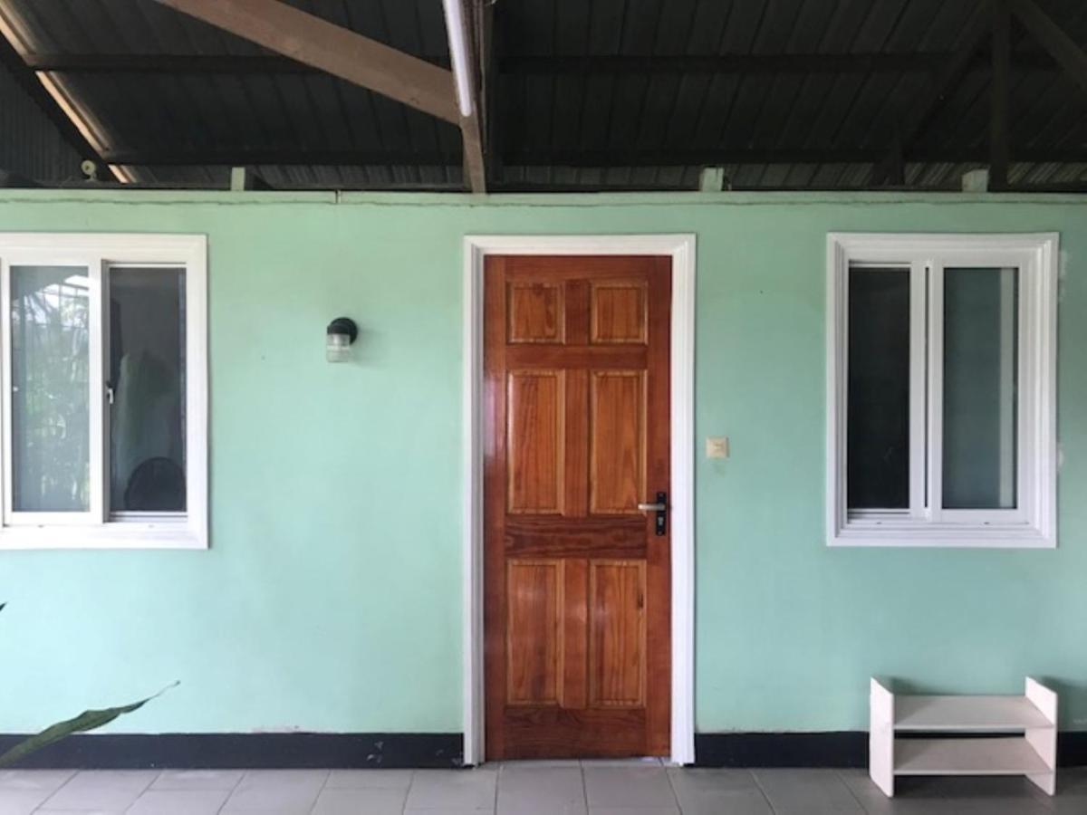 Unu Pikin Guesthouse Парамарибо Номер фото